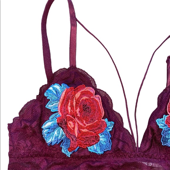 Victoria Secret Bralette with Rose Embroidery - Picture 10 of 10